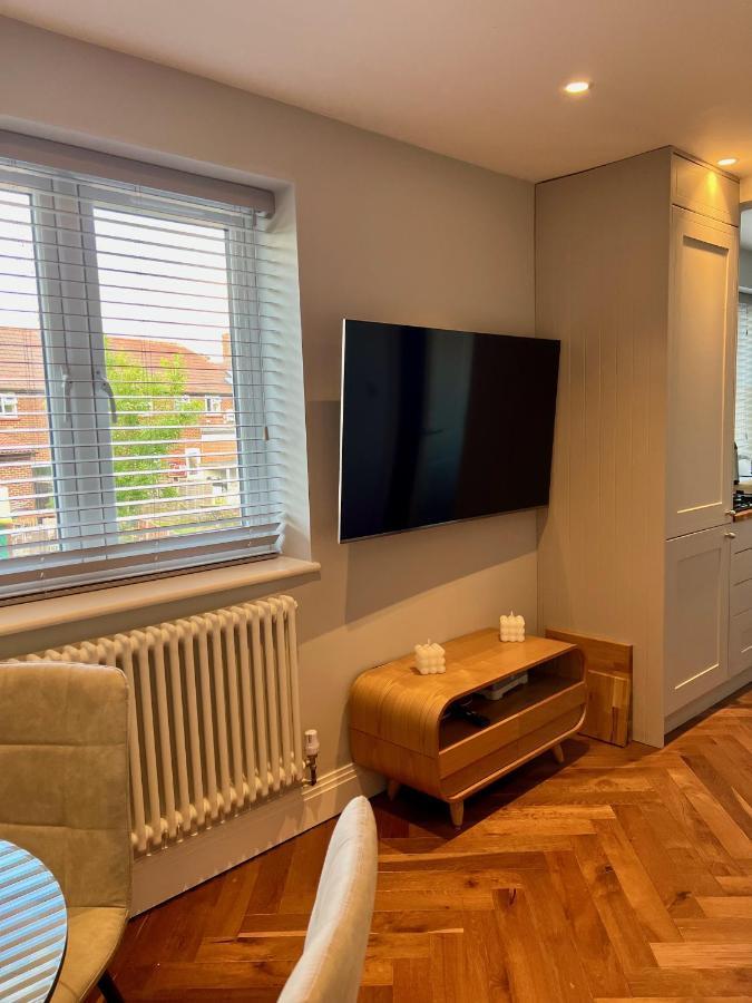 A Luxury 2 Bedroom Apartment Barnet Buitenkant foto