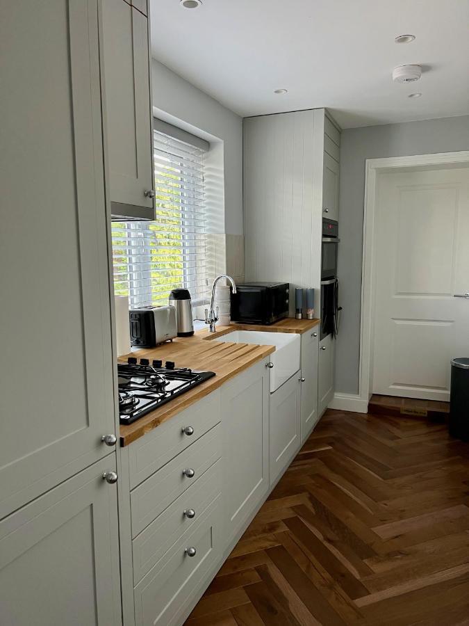 A Luxury 2 Bedroom Apartment Barnet Buitenkant foto