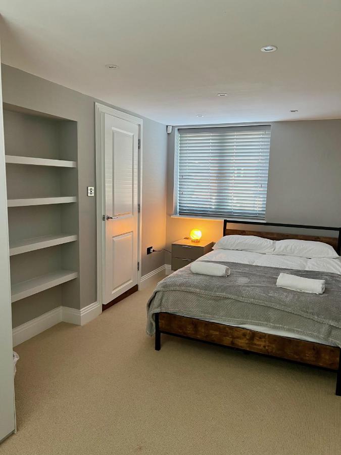A Luxury 2 Bedroom Apartment Barnet Buitenkant foto